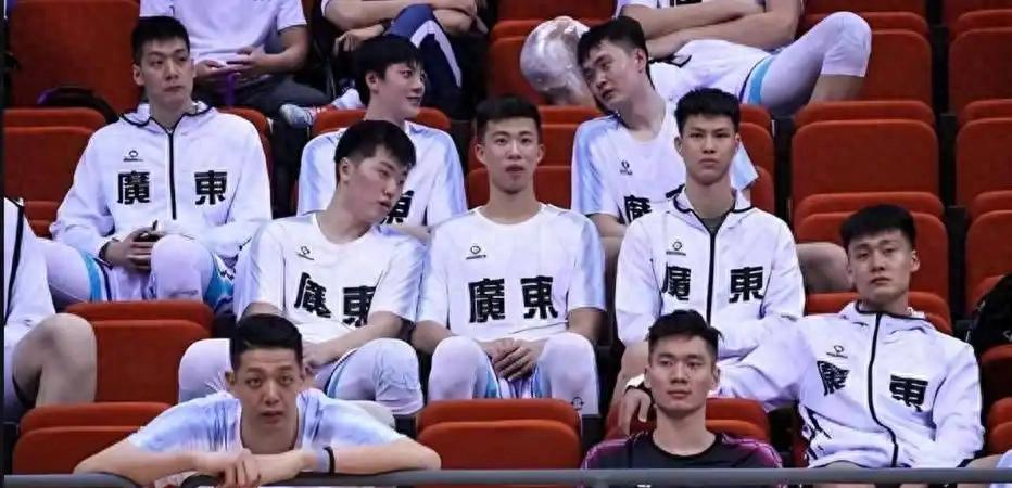 开云在线开户-CBA季后赛爆冷！广东1-2惜败北京，无缘四强，周琦成晋级关键